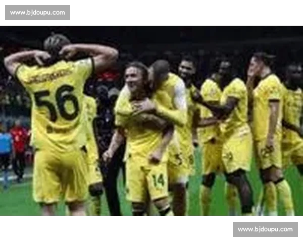 全球焦点赛事实时报道 赛场瞬间精彩全程跟踪 全球焦点赛事实时报道 赛场瞬间精彩全程跟踪